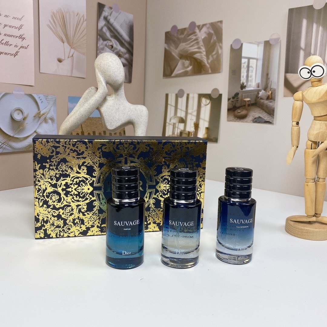Dior Sauvage perfume sample set 30ml (3 pieces)