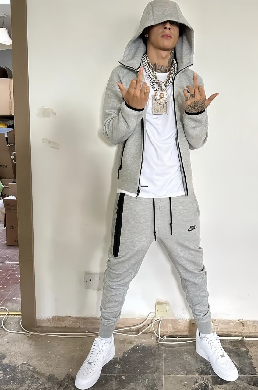 Nike Tech Fleece Suit