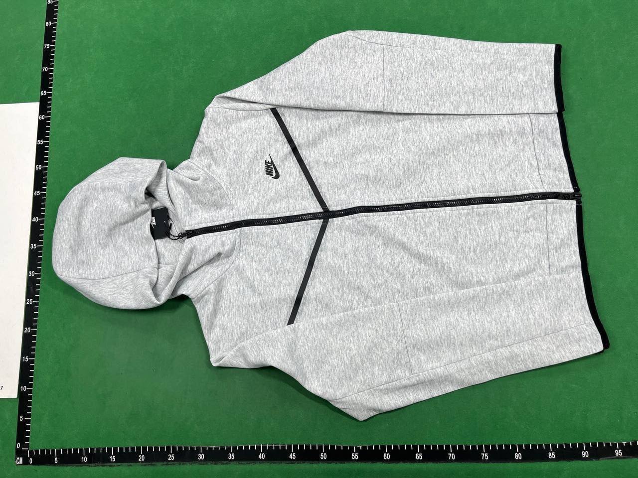 Nike Tech Fleece Suit