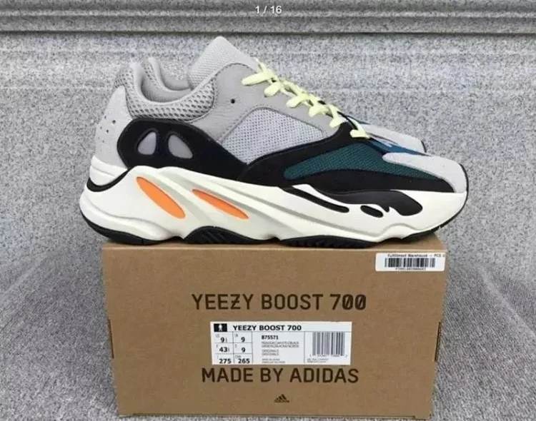 ADIDAS YEEZY 700