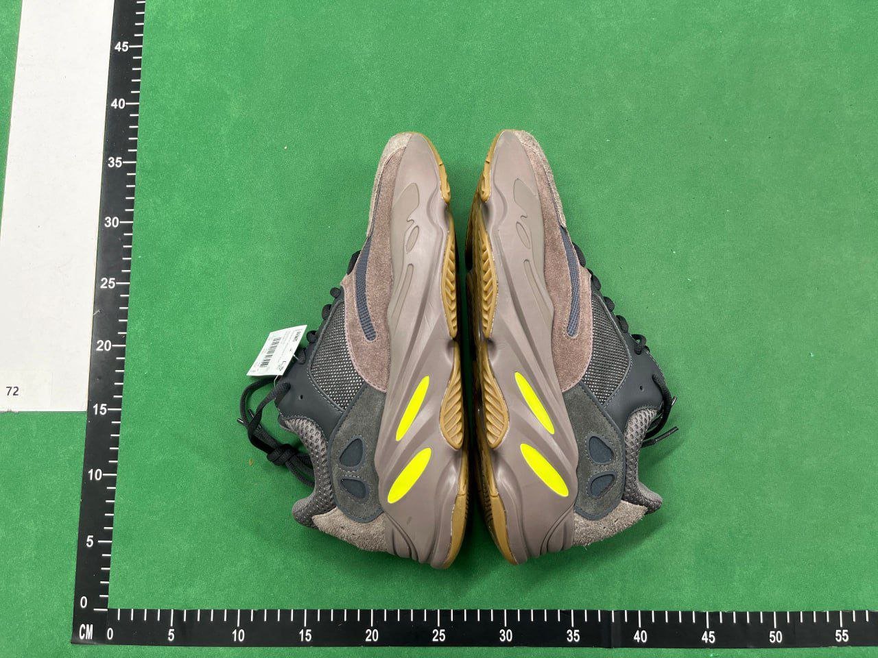 Yeezy boost 700 [10 Colors] 