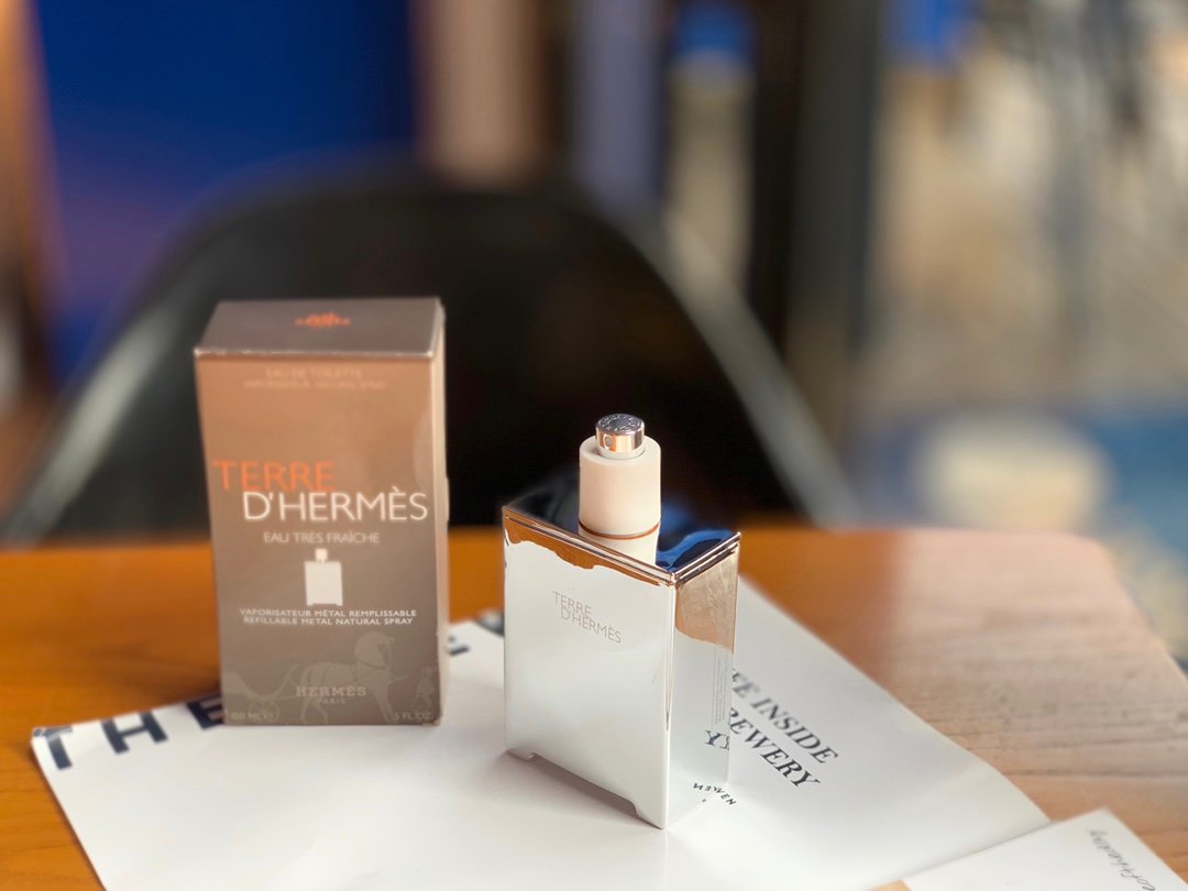 Hermès Terre d'Eau Limited Edition Silver Perfume 100ml