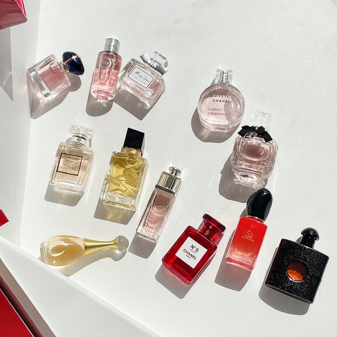 Heartbeat Perfume Sample Set (12 pieces)