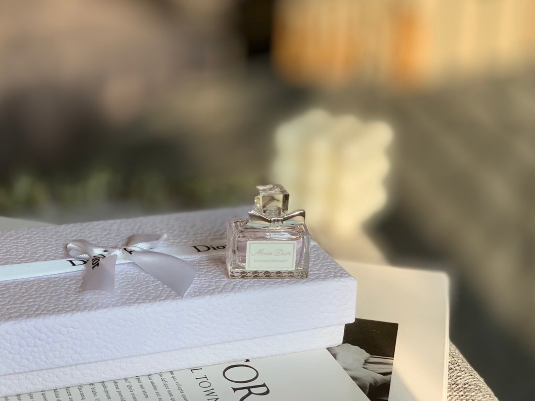 Dior white box perfume sample 4-piece gift set, 4*5ml