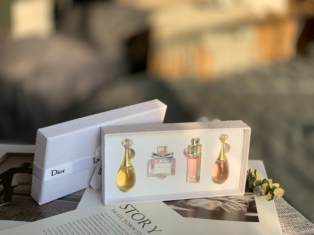 Dior white box perfume sample 4-piece gift set, 4*5ml