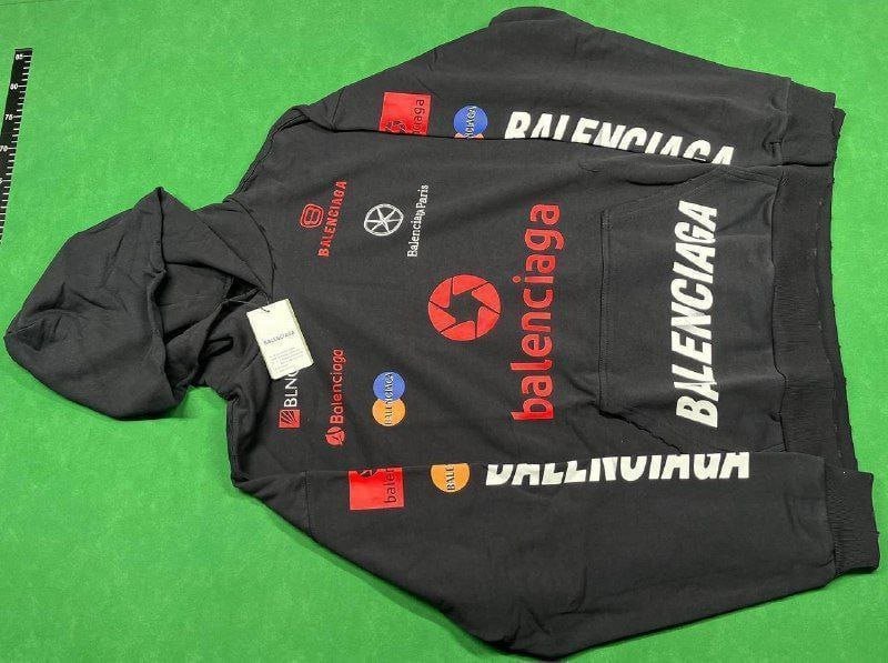 :Balenciaga Hoodie                                
