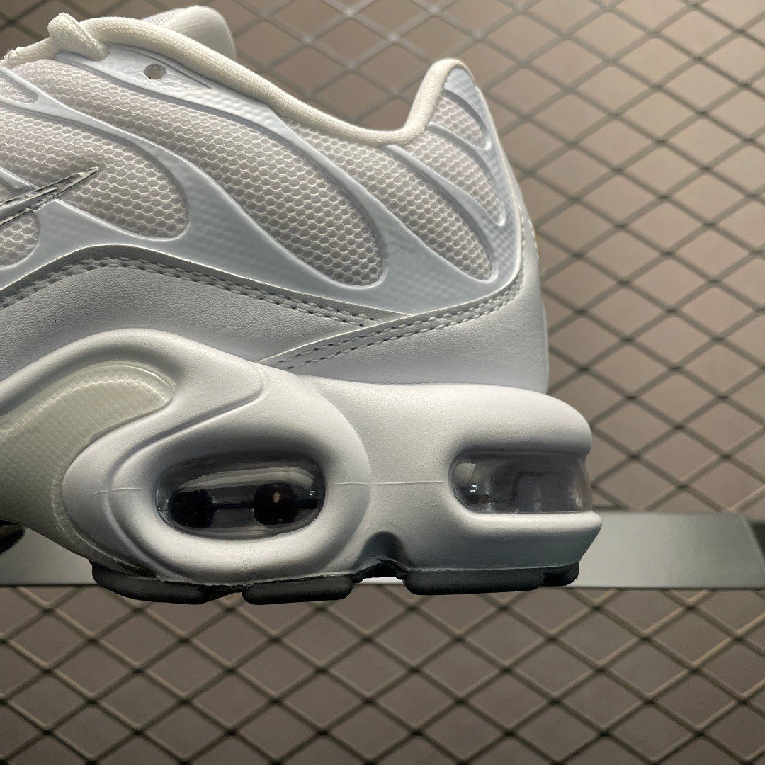 Air Max Plus TN Retro Cushion Running Shoes