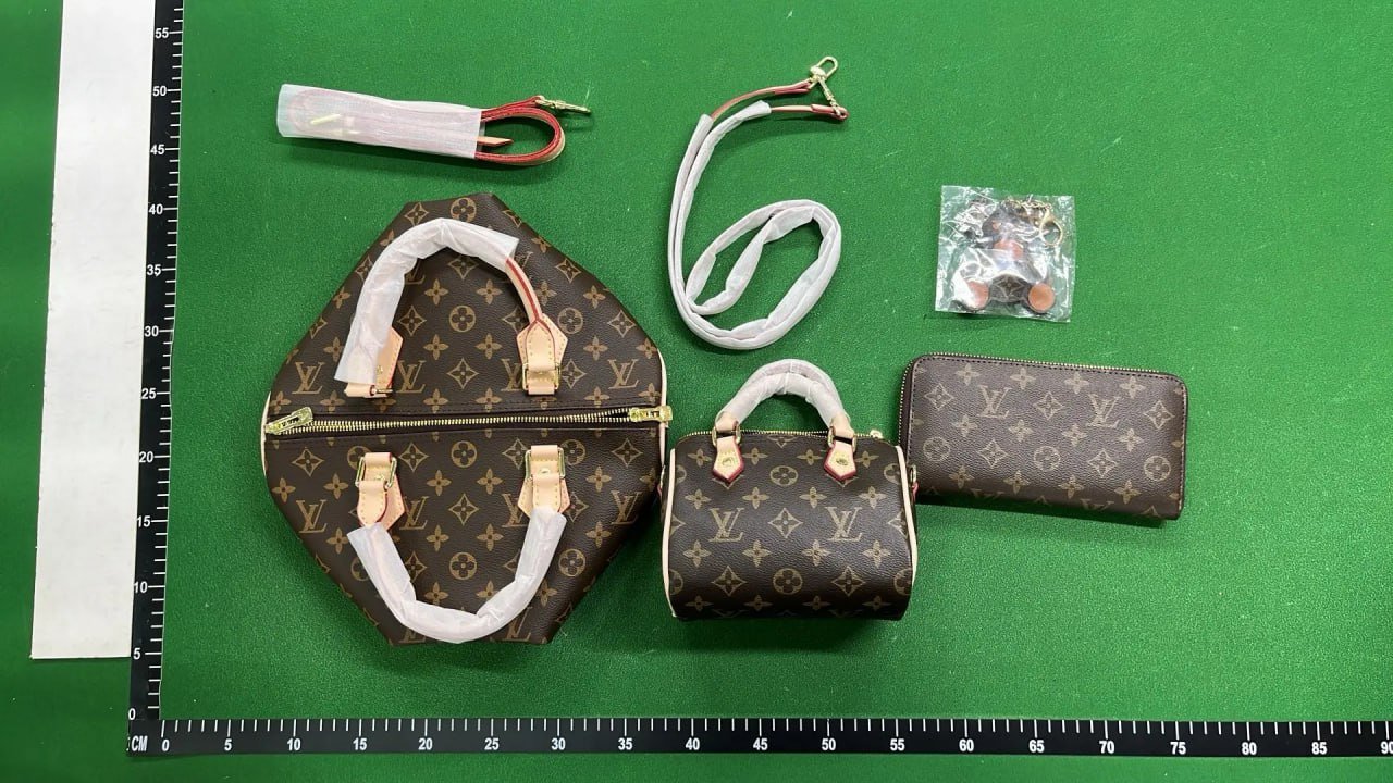 Louis Vuitton tote bag 