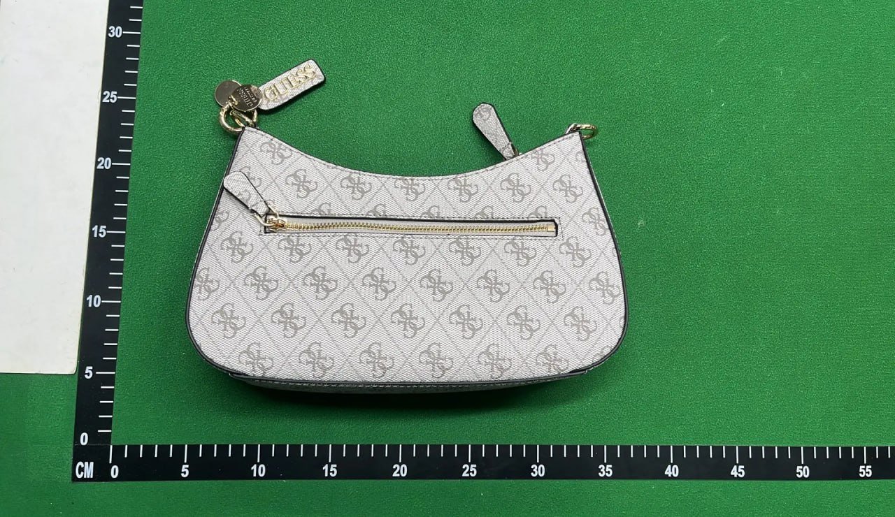 GUESS Underarm bag 