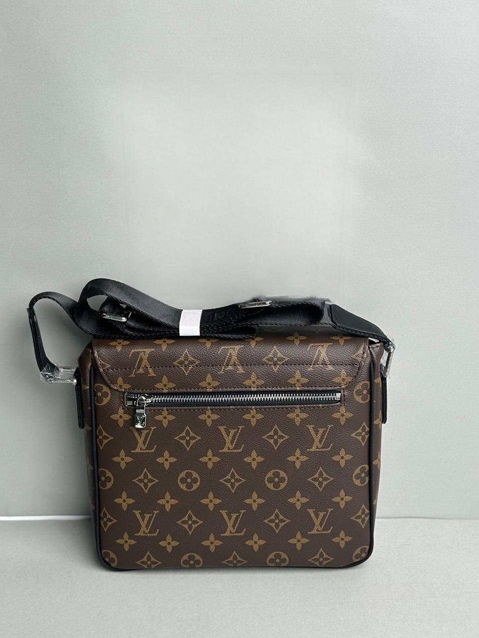 Louis Vuitton Bag                                