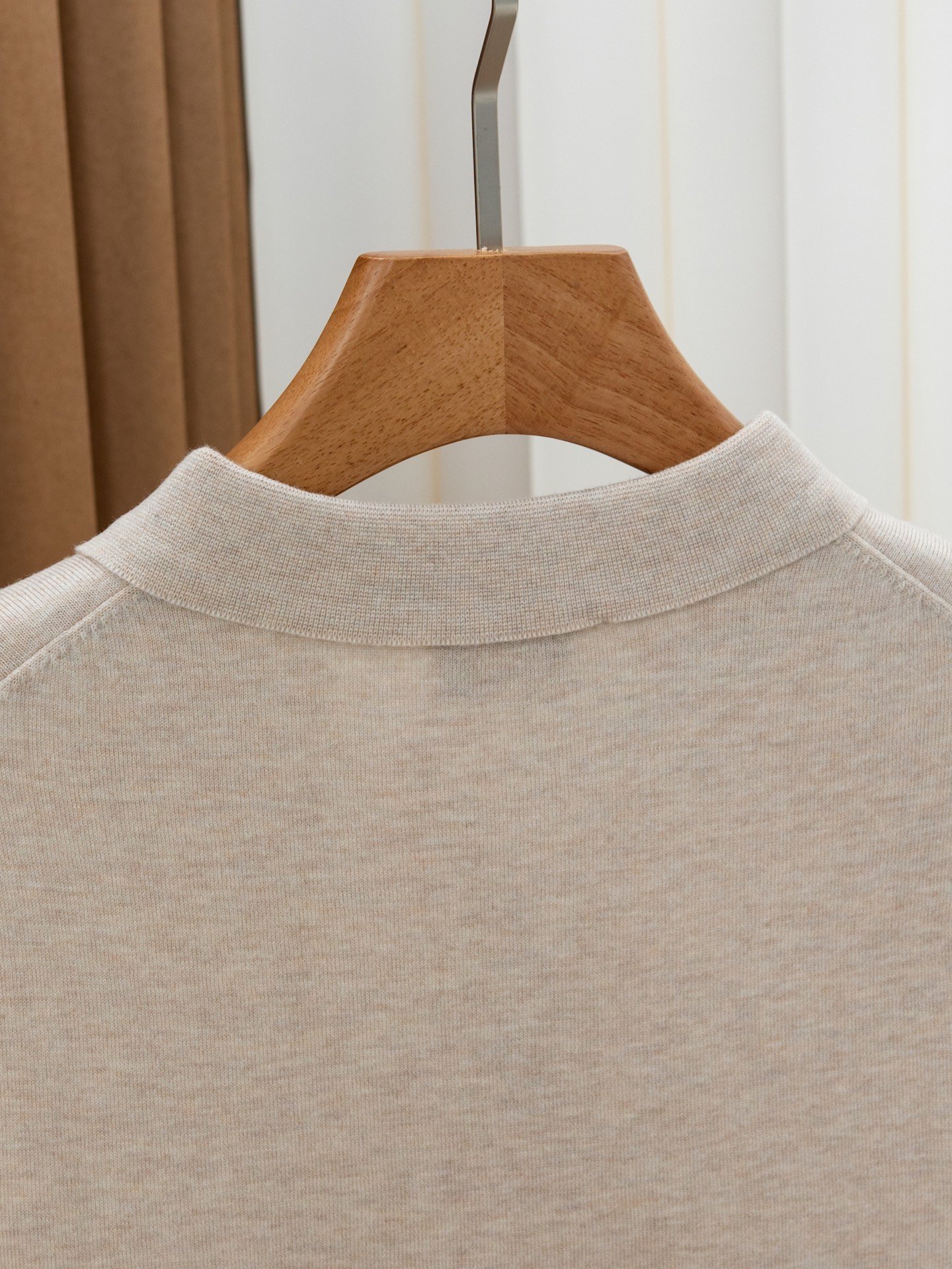 Cashmere knit sweater